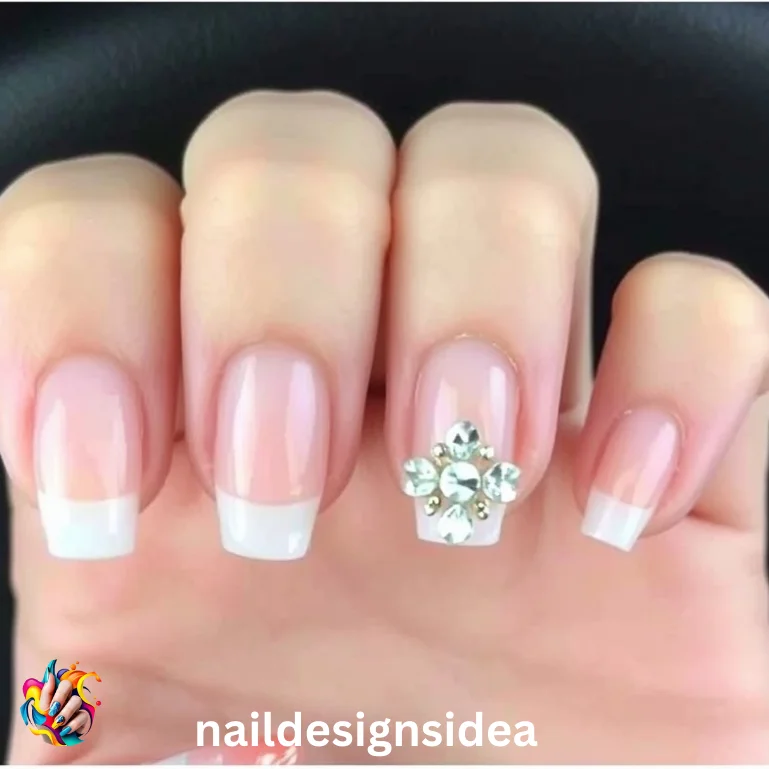 Short Nails Are the Perfect Canvas for Creative and Elegant Styles