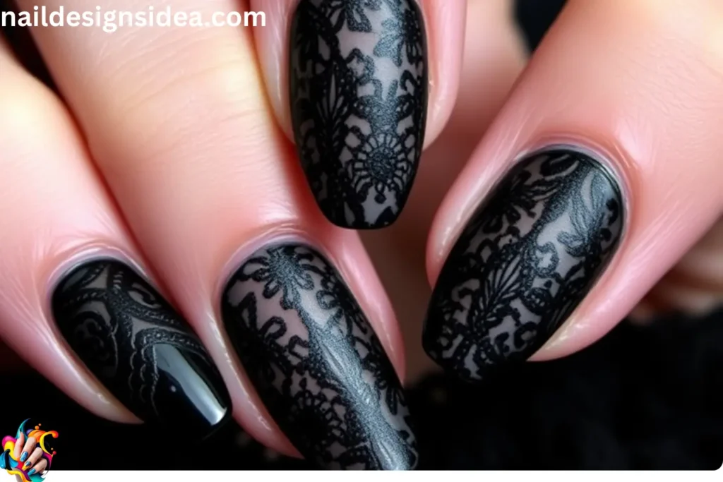 Lace Detailing Black Nails