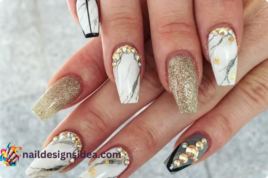 Eleonora Meleti-inspired marble nail designs