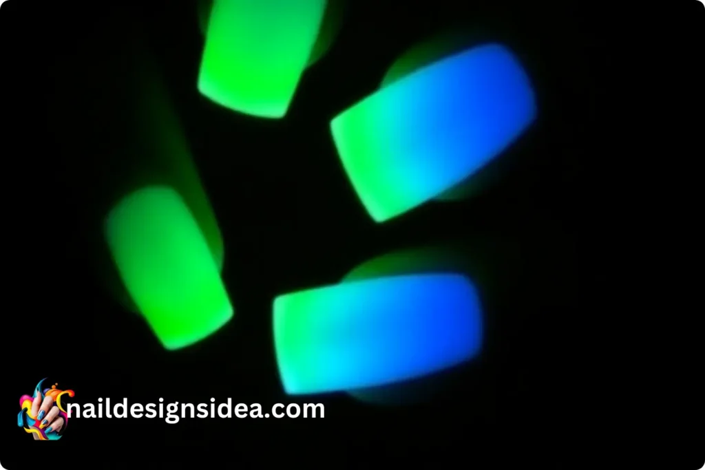 Glow-in-the-Dark Underwater Nails