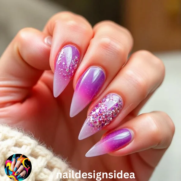 Sparkles give your nails an extra pop while maintaining the clean jelly effect.